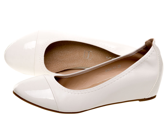 -40% Stylowe czółenka,koturny VICES 905 białe