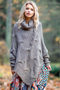 Poncho z frędzlami fb601