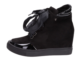 Czarne sneakersy, buty damskie VICES 1070-1