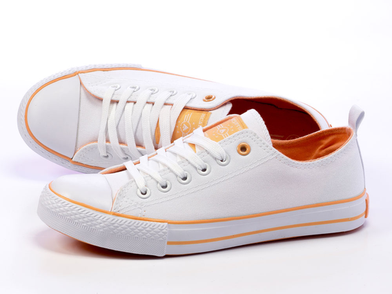 -30% Markowe białe trampki McArthur IT51