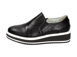 Czarne buty damskie na platformie J.STAR 112