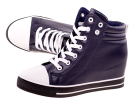 Wiosenne sneakersy trampki damskie 627 NV
