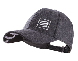 Compressport Wool Cap - czapeczka z daszkiem wykonana z wełny owiec meryno CAP-008