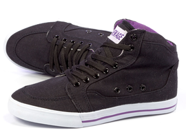 -50% Markowe trampki NEW AGE 50065 czarne