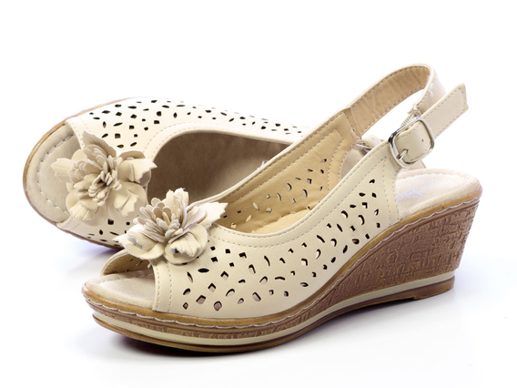 -60% Markowe espandryle AMERICAN CLUB EO453 BE