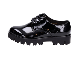 Czarne buty damskie lakierowane J.STAR 8837