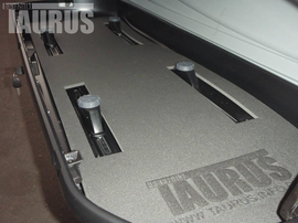 Taurus A600 wykładzina do boksa (175 x 50 cm)