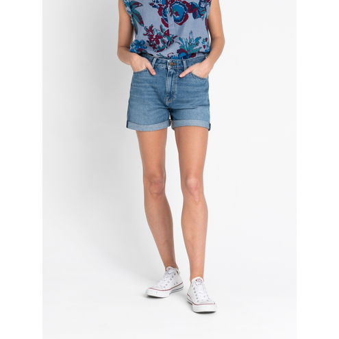 Lee "Mom Short" Get Blue