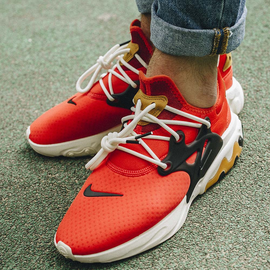 Nike React Presto (AV2605-600)