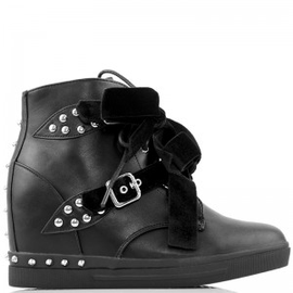 CZARNE SNEAKERSY GLAM ROCK - Srebrne Ćwieki