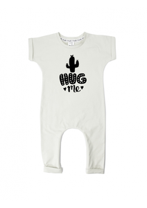 ROMPER KRÓTKI RĘKAW "HUG ME"
