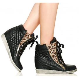 Rewelacyjne Sneakers'y Czarne Trampki Panterka