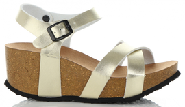 Modne Buty Damskie na koturnie renomowanej marki Ideal Shoes Złote (kolory)